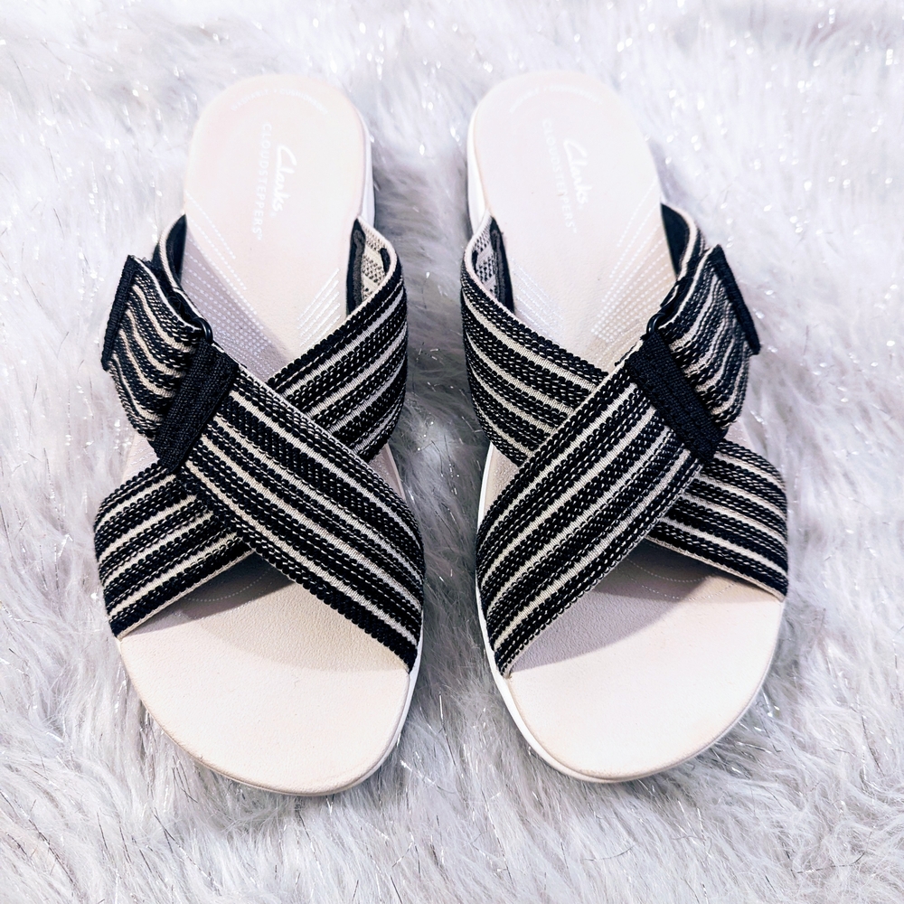 Cloudsteppers by Clarks Black and White Striped Sandals Arla Wave Size 9 - Picture 3 of 6